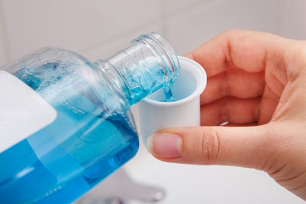 دهان شویه کلرهگزیدین بعد از جراحی